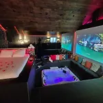 Ocv Infiny Apartament *