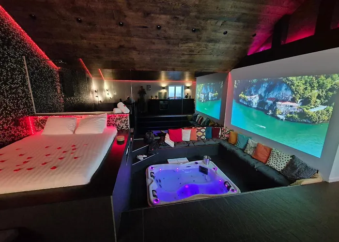 Ocv Infiny Апартаменты *